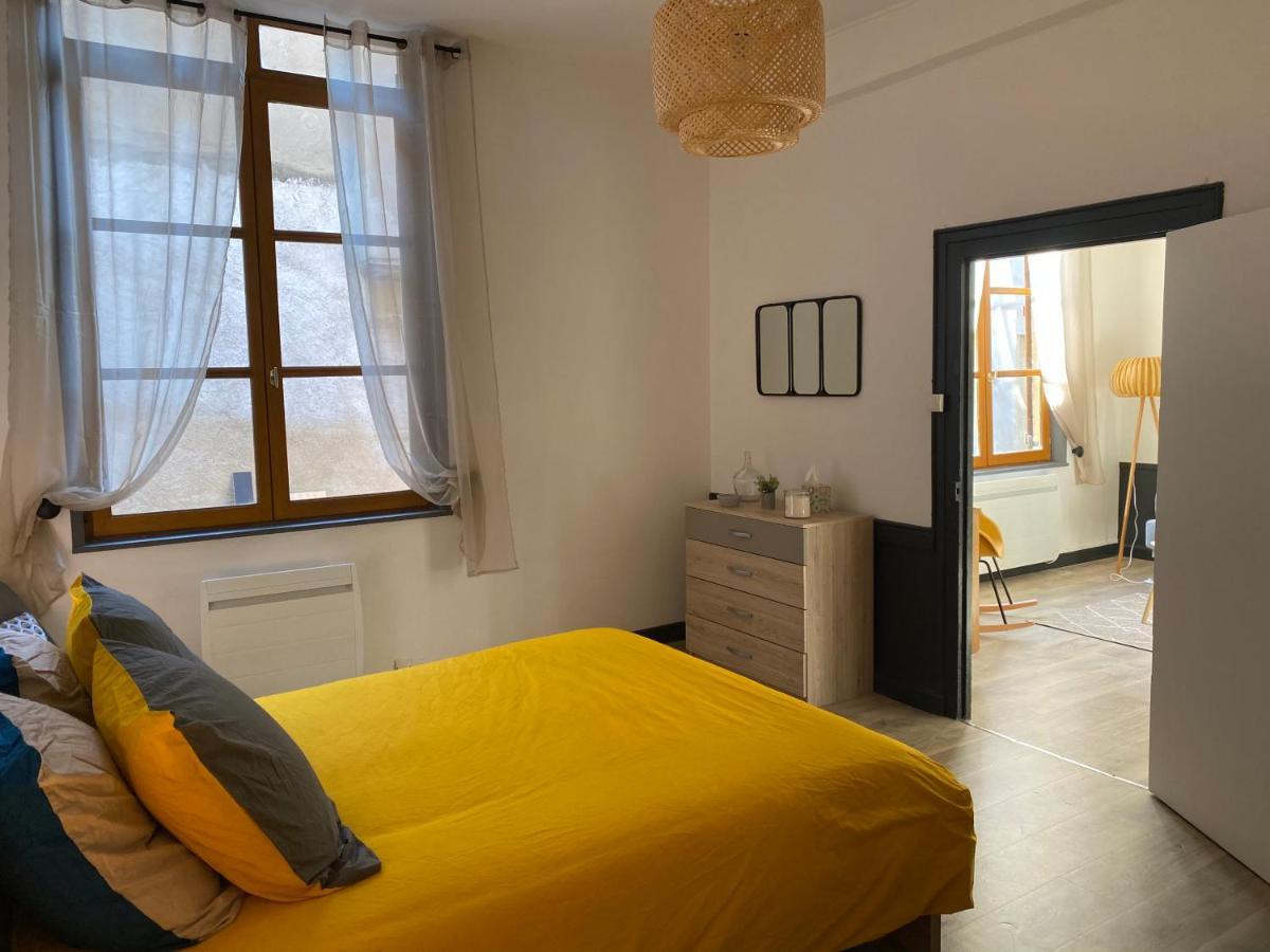 Joli Appartement Quartier Historique, 5 Pers Мулен Екстер'єр фото